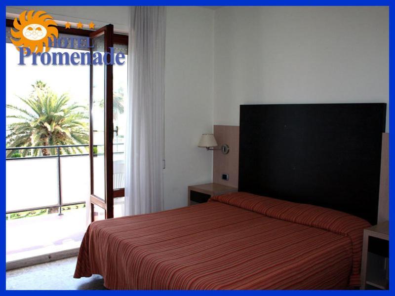 Hotel Promenade Porto SantʼElpidio Zimmer foto